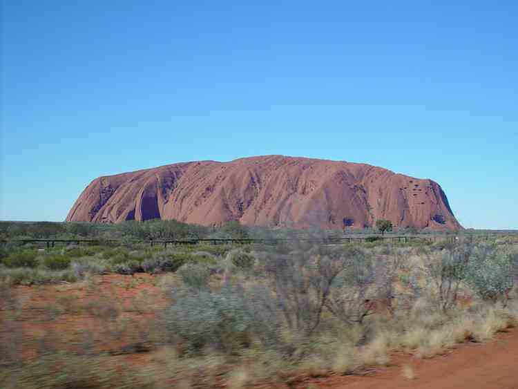 Uluru 2